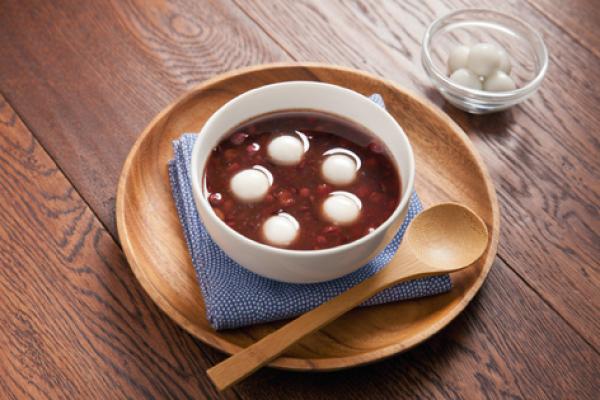 红豆、紫米、桂圆、汤圆（公有领域）