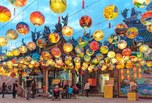 台湾台南市普济殿灯会,庆祝元宵节。(123RF)