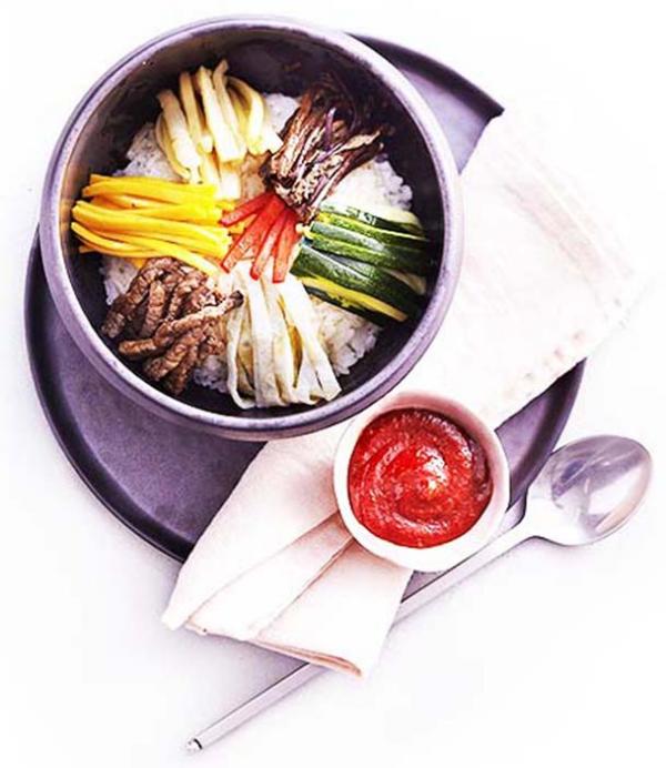 韩国拌饭(图片来自https://www.kfood.paris)