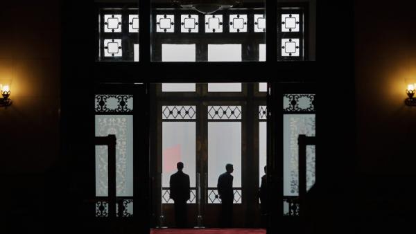 郭声琨在17日举行的中央政法工作会议中,显示中共军委政法委书记换人,王仁华接替宋丹成为中共军改后第三任中央军委政法委书记。(图片来源:Getty Images)