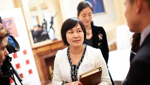 中国外交部发言人华春莹(图片来源:Friends of Europe/Wikimedia/CC By 2.0)