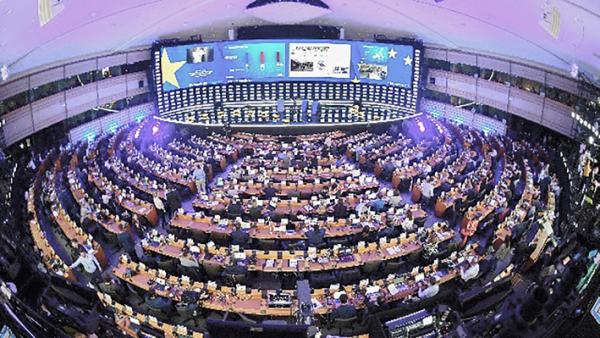欧洲议会(AFP/Getty Images)