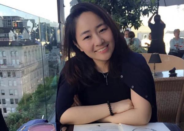 在美国留学期间为小粉红的王然，回国后遭司法迫害，已在家破人亡的边缘（图片来源：王然自媒体）