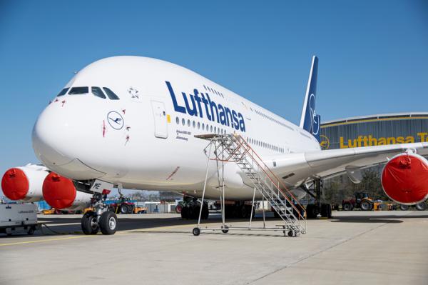 法兰克福机场汉莎航空的空客飞机，由于疫情影响停飞。（Getty Images）