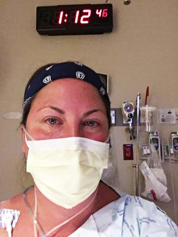 梅雷迪思•麦基在得知自己第二次确诊后流泪了。(视频截图)