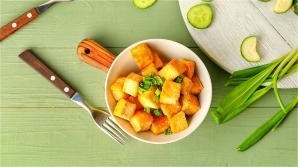 尽管以吃豆腐取代部分动物性蛋白质,仍可以获得饱足感,较不易感到饥饿。