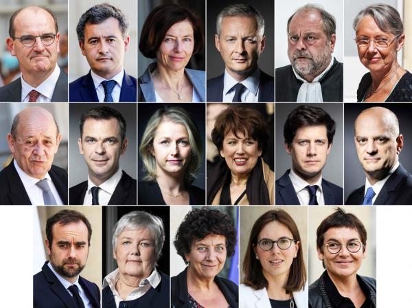 总理卡斯泰(第一行左一)及16名部长(AFP/Getty Images)