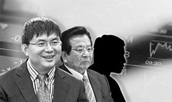 肖建华(左)成为权贵背后的白手套。