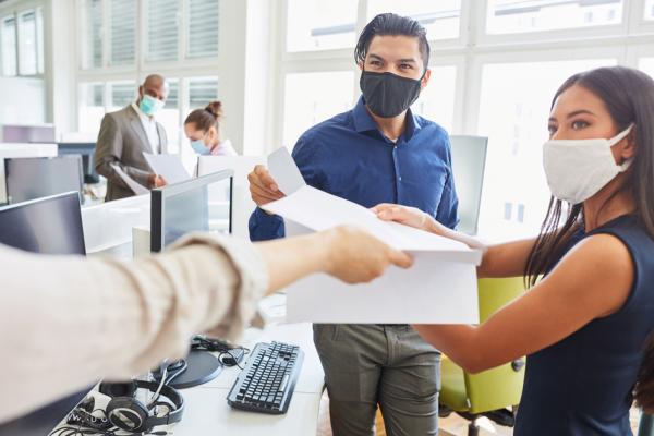 从9月1日起,法国将加强企业内的防疫规范。(123RF)