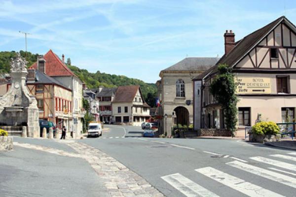 拉罗什吉永小镇（Spedona/Wikipedia/CC BY 3.0）