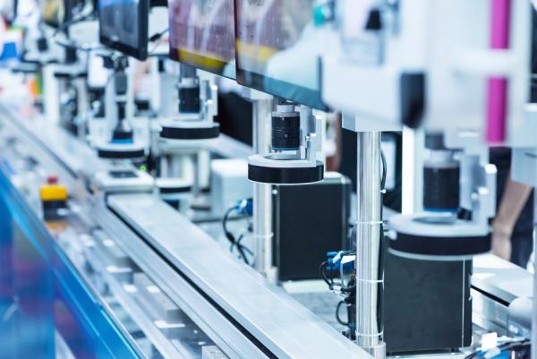 芯片生产线(123RF)