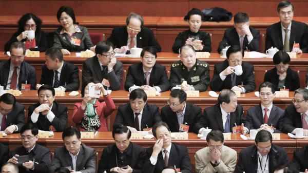中共官员(Feng Li/Getty Images)