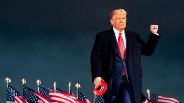 川普总统想把美国的社会归正到一个正统的社会,让人们重新拾回对神的崇敬。(图片来源:Getty Images)