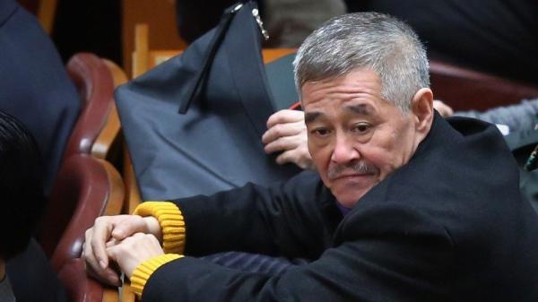 因与薄熙来关系密切,赵本山在中共十八大之后就遭受北京当局政治冷遇。