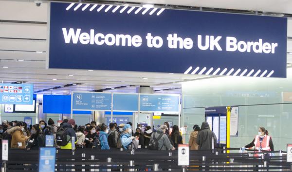 2021年2月11日,英国机场(Ian Vogler - Pool/Getty Images)