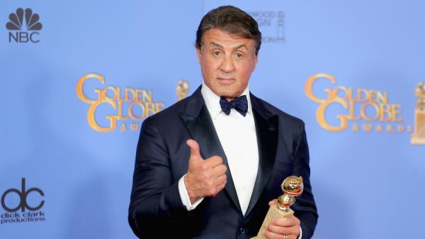 好莱坞动作巨星西尔维斯特‧史泰龙，日前加入了前美国总统川普海湖庄园的私人俱乐部，成为该俱乐部的最新成员之一。(图片来源：Mark Davis/Getty Images)