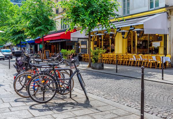 巴黎的餐馆(123RF)