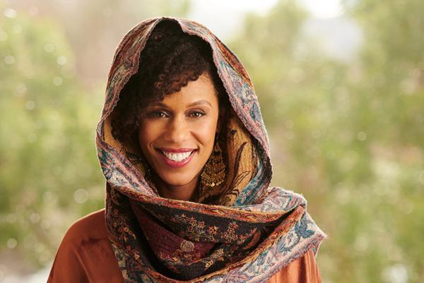 萨拉・卡伯森（维基百科）