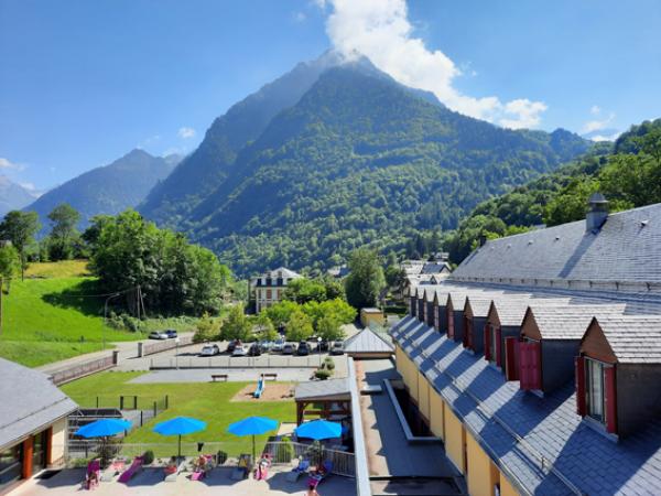 比利牛斯山脉度假村（摄影：彭晓莹/看中国）