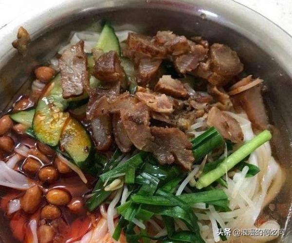 (图片来源:浪漫的何必问)