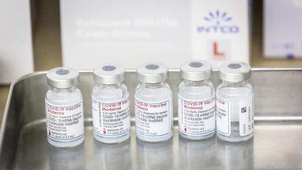 莫德纳疫苗(Yuichi Yamazaki/Getty Images)