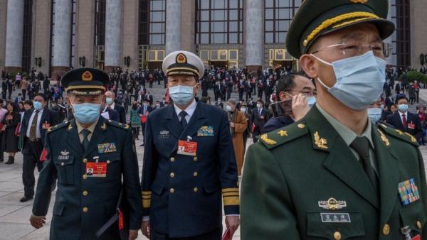 中共军队对六中全会的第三份历史决议保持沉默。（图片来源：Kevin Frayer/Getty Images）