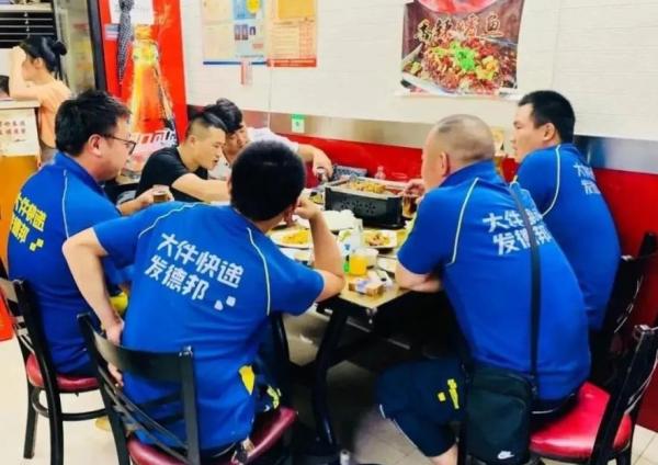 刘跃的夫妻饭店 。(图片来源:翻拍)