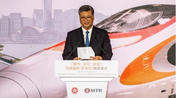 马兴瑞入主新疆后履新简历修改,外界舆论纷纷猜测。