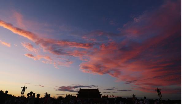 去年12月,中共政治局召开生活会,承认面临的严峻形势“史所罕见”;习近平则称,二十大是明年的“首要政治任务”。(图片来源:Getty Images)