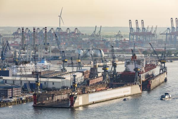 德国汉堡港(123RF)