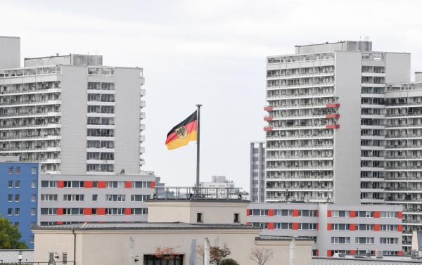 柏林楼房（CHRISTOF STACHE/AFP via Getty Images）