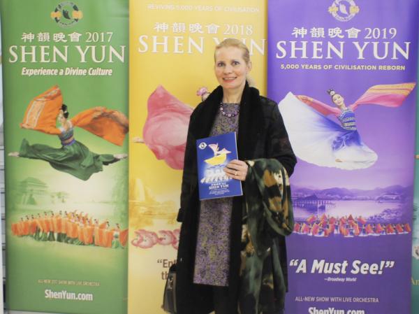 Isabelle Michel-Delclaux女士