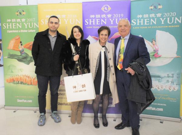 Hazaz Ben先生一家