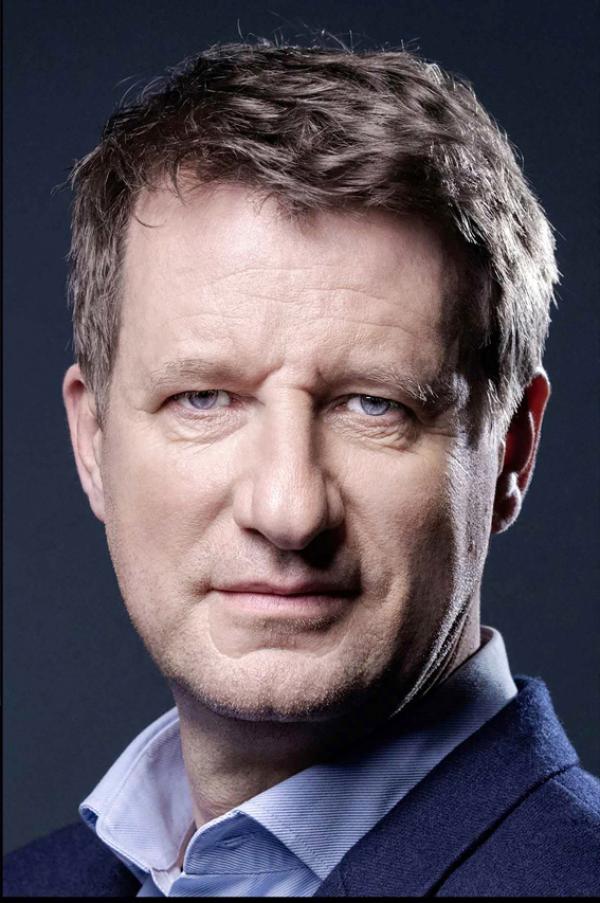 雅多(Yannick Jadot)