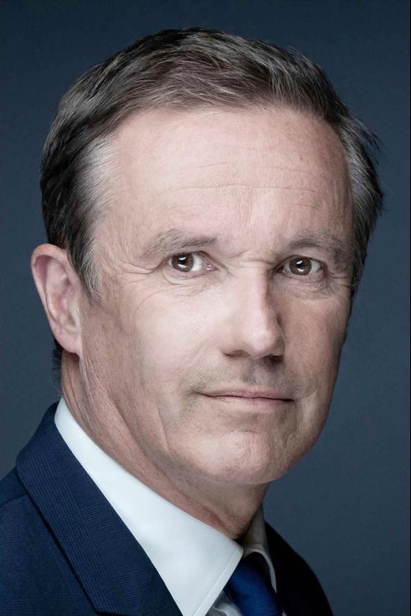 杜邦-艾南(Nicolas Dupont-Aignan)