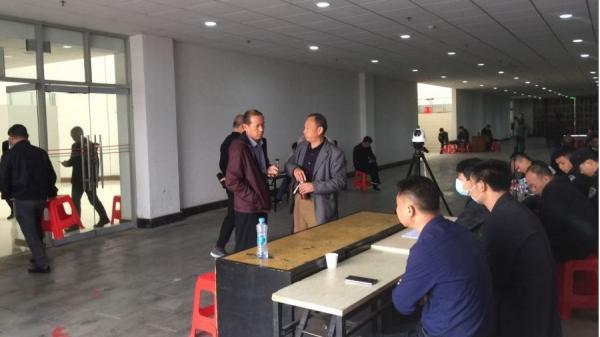 中共当局动辄以“寻衅滋事罪”打压公民的依法维权活动,图为中共一处收押上访人员的集中点。(图片来源:看中国摄影 受访人员提供)