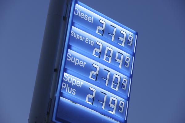 柏林3月21日的油价(Sean Gallup/Getty Images)