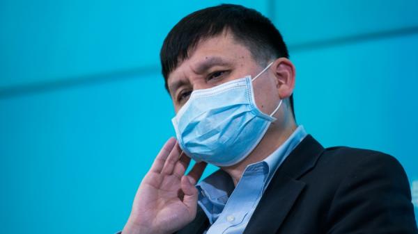 张文宏发表对上海COVID-19疫情的最新言论。(图片来源:Yves Dean/Getty Images)