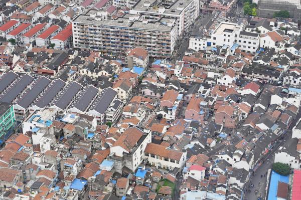 上海一住宅区(HECTOR RETAMAL/AFP via Getty Images)