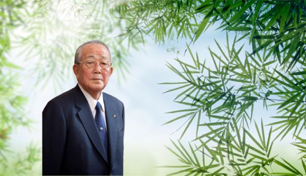 稻盛和夫(Science History Institute/Wikipedia/CC BY-SA 3.0);背景:(123RF)