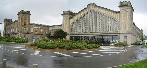 位于诺曼底的科唐坦地区瑟堡渡轮码头(Gare maritime de Cherbourg-en-Cotentin)(Thbz/wikipedia/CC BY-SA 3.0)