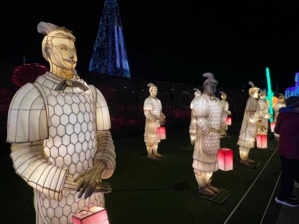 加拿大密西沙加举办世界最大灯展illumi。(图片来源:辛迪提供)