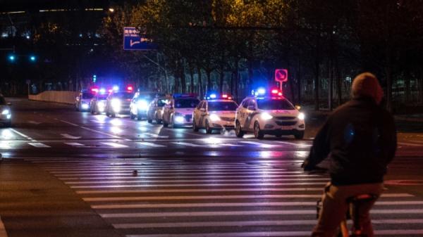 白纸革命迅速在中国各地蔓延,抗争者高喊“共产党下台”引发中共恐慌。(图片来源: Getty Images)