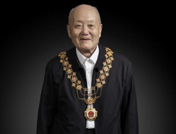 中国大陆 “ 共和国勋章 ” 得主张富清因病去世。(图片来源:微博)