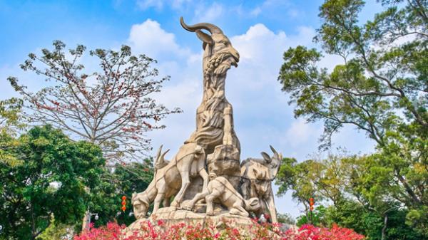 广州的五羊石像(Adobe Stock)