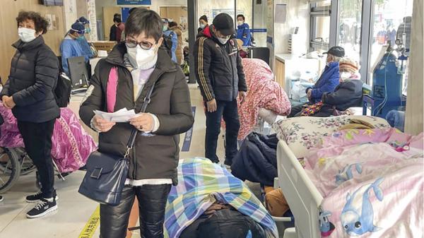 2023年1月3日上海同仁医院入口处（HECTOR RETAMAL/AFP via Getty Images）