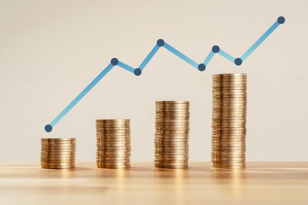 2022年1月1日,法国最低工资上调了0.9%。(123RF)