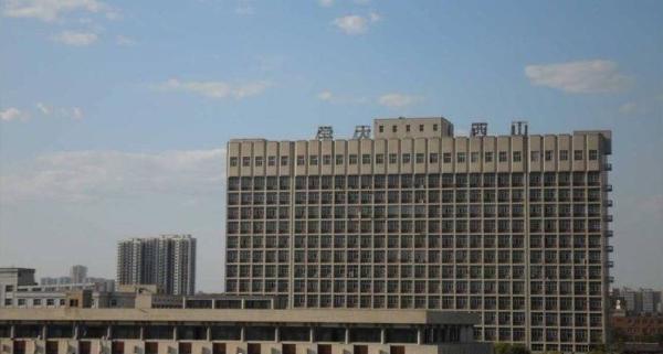 山西财经大学2020年10月也发生学生集体感染 “ 诺如病毒 ” 事件。(图片来源:微博截图)