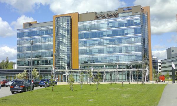 诺基亚位于芬兰埃斯波的总部大楼(pikkuanna/Wikipedia/CC BY-SA 2.0)