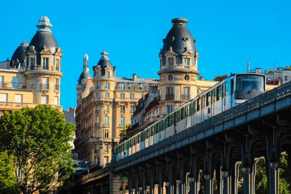 巴黎的地铁(123RF)